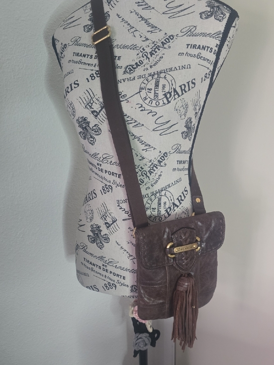 Juicy Couture Handbags - Juicy Couture Vintage Dark Brown Leather W/ Gold Hardware Crossbody Bag (EUC)✨️